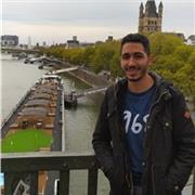 Ingénieur en informatique donne des cours de mathématiques